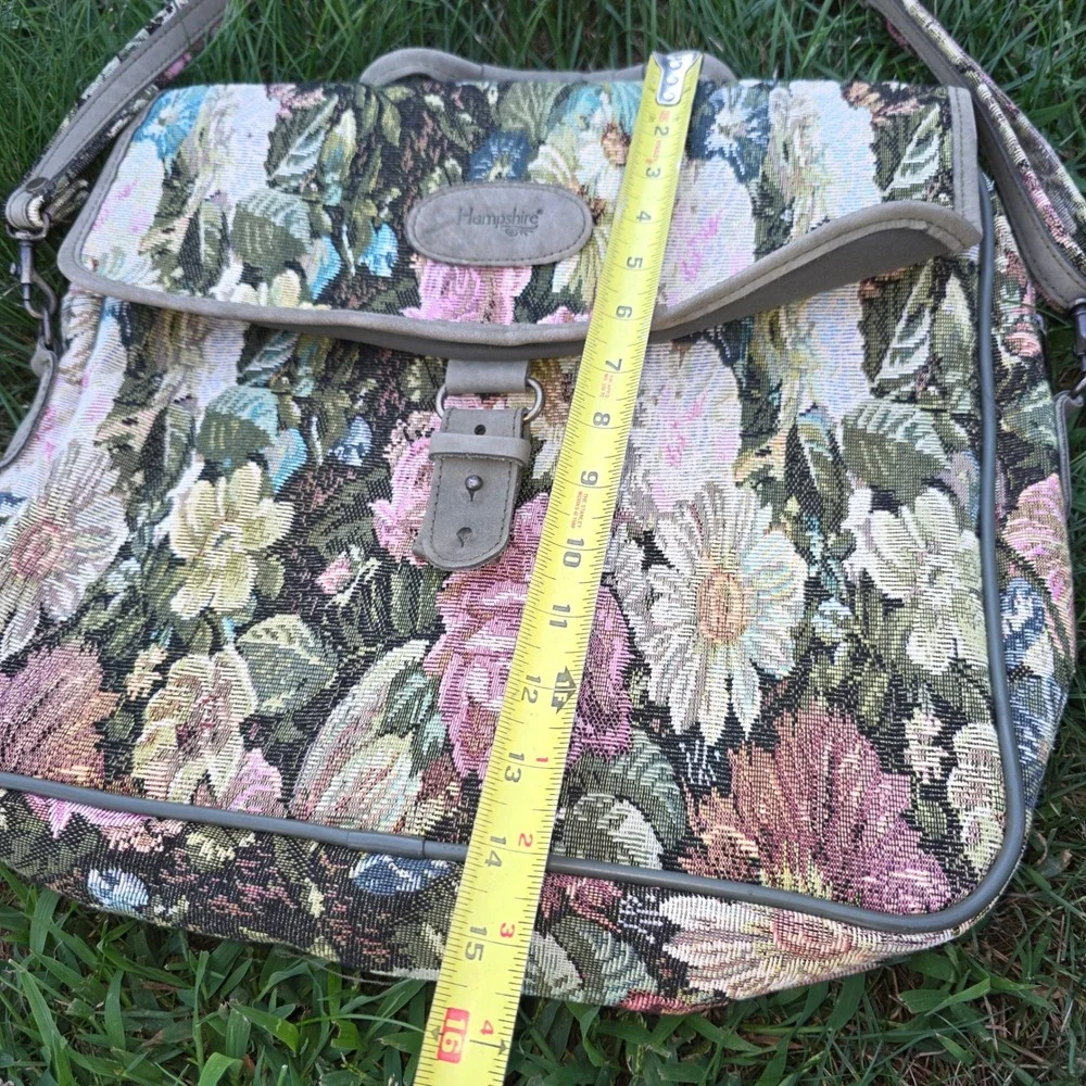 Hampshire Vintage Floral Tapestry Messenger Bag Briefcase Laptop Bag Multicolor